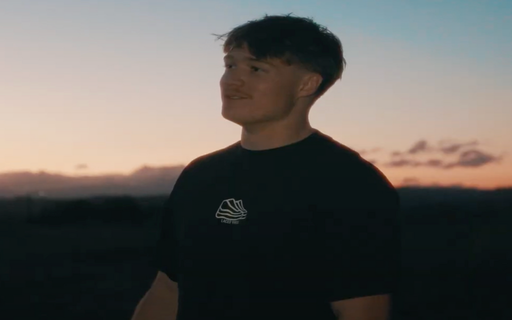Laced Vintage Plain Black Tee